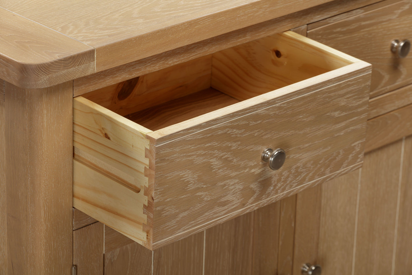 144-14 Foxington Oak 2 Door Sideboard