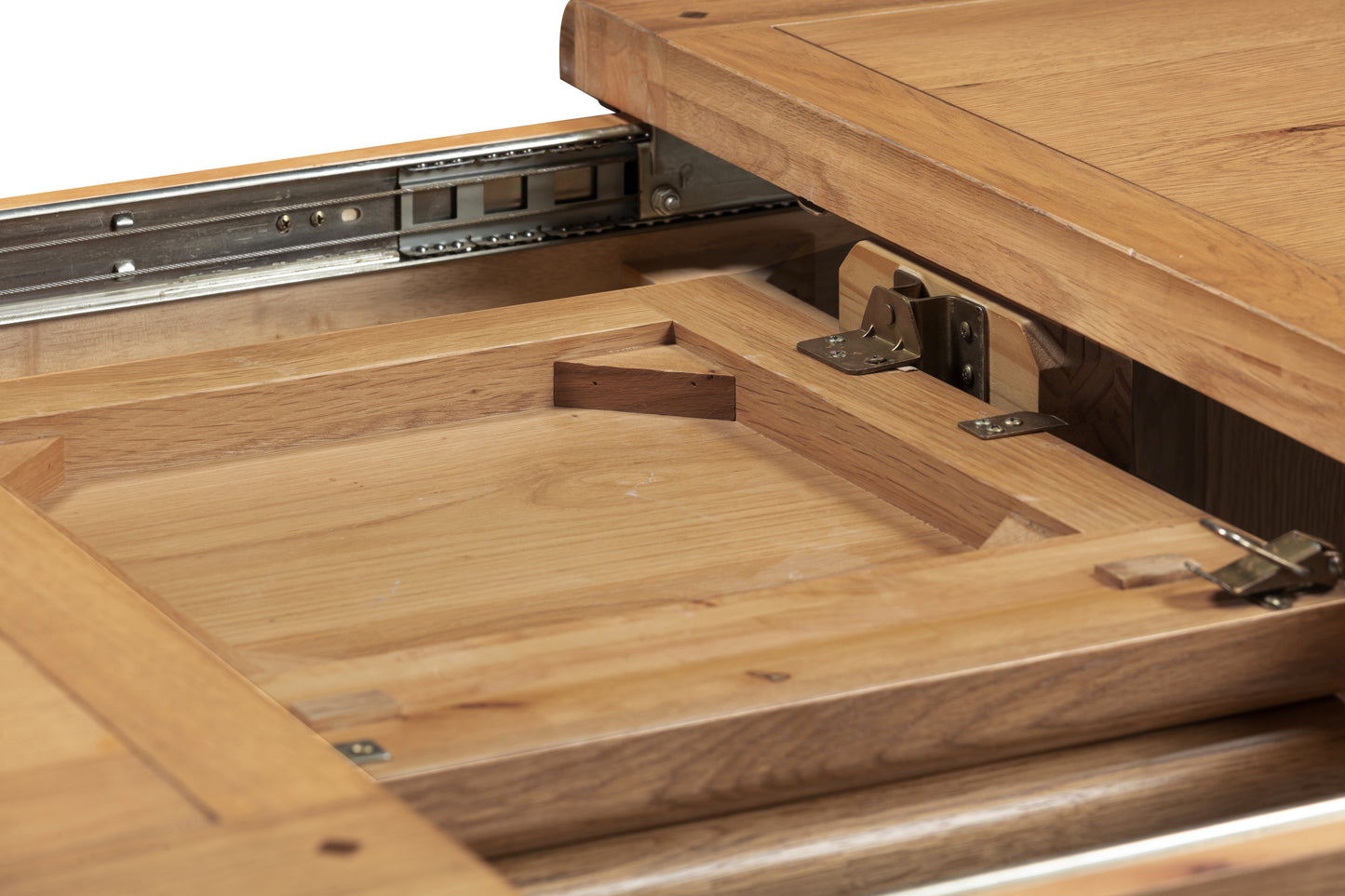 160-24 Kingsbury Oak 120/160 Butterfly Ext Table