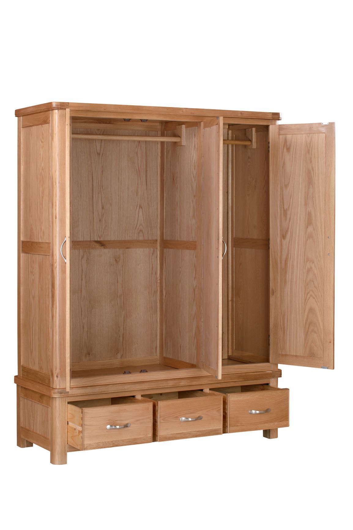 110-27 Chatsworth Oak Triple Wardrobe