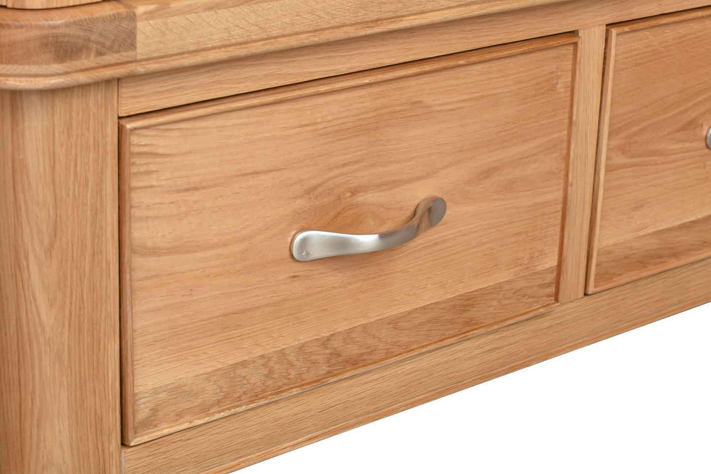 110-27 Chatsworth Oak Triple Wardrobe