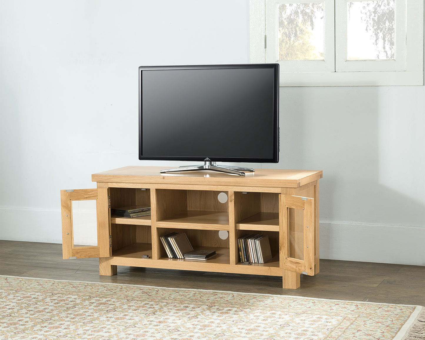 58-13 Valencia Large TV Unit