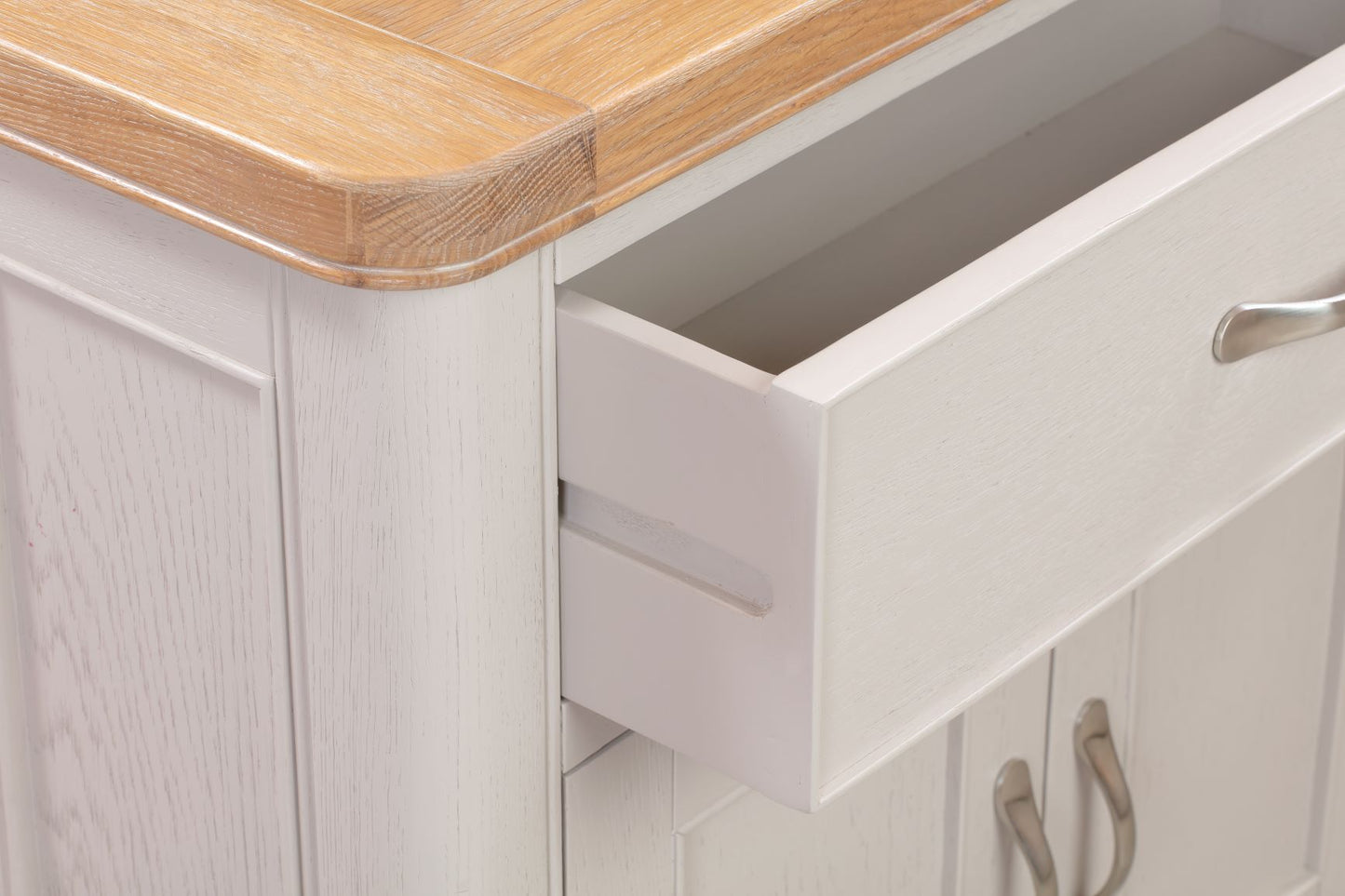 84-01 Chatsworth Painted Compact Sideboard