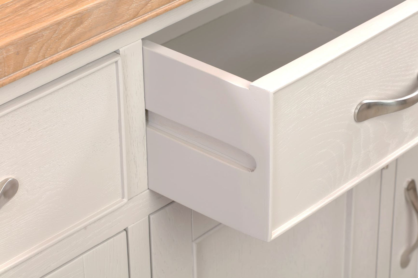 84-03 Chatsworth Painted 3 Door Sideboard