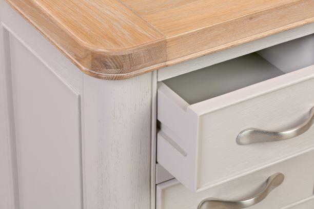 84-23 Chatsworth Painted Bedside Cabinet