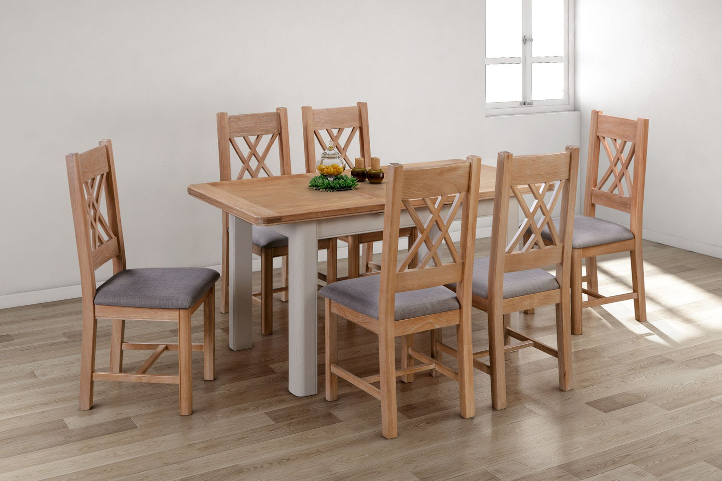 84-39 Chatsworth Painted 120/153cm Extending Dining Table