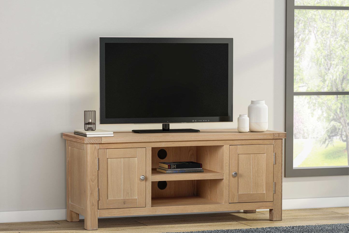 144-17 Foxington Oak Large TV Unit