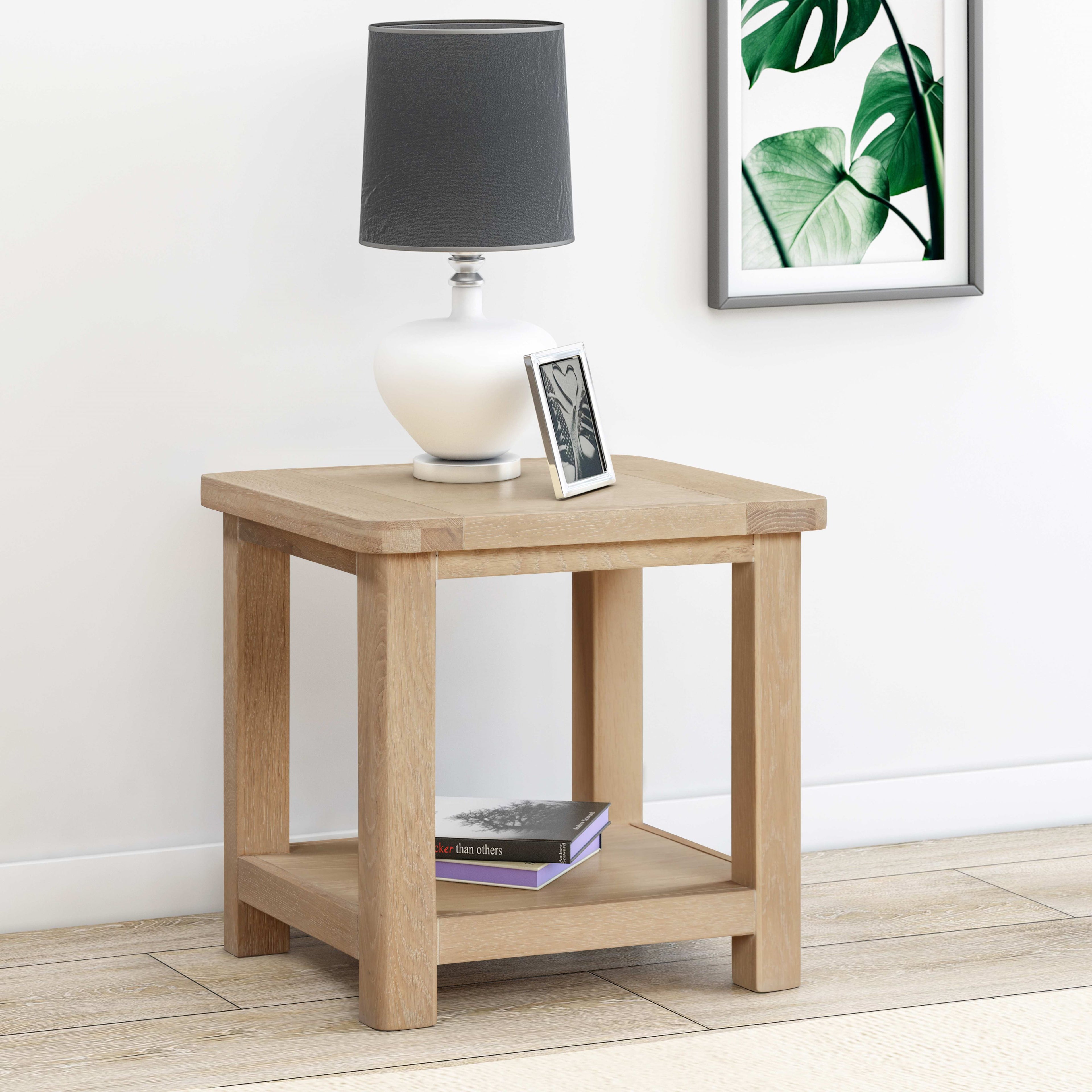 144-31 Foxington Oak Lamp Table