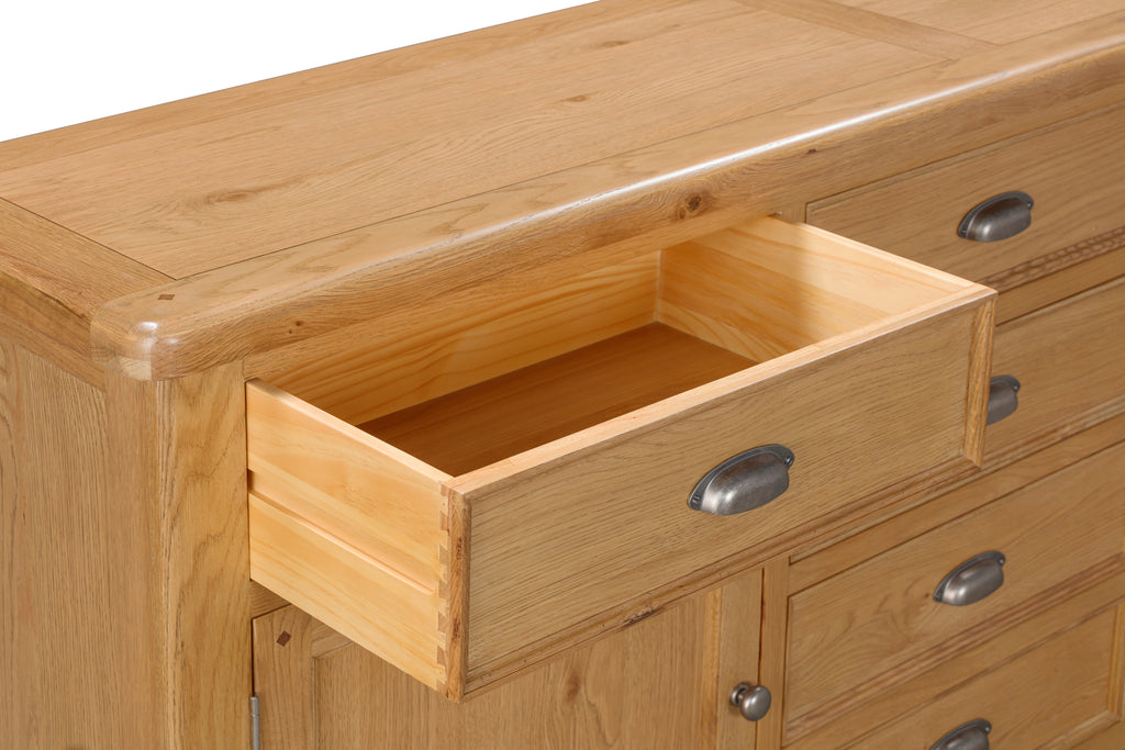 160-10 Kingsbury Oak Extra Large Sideboard