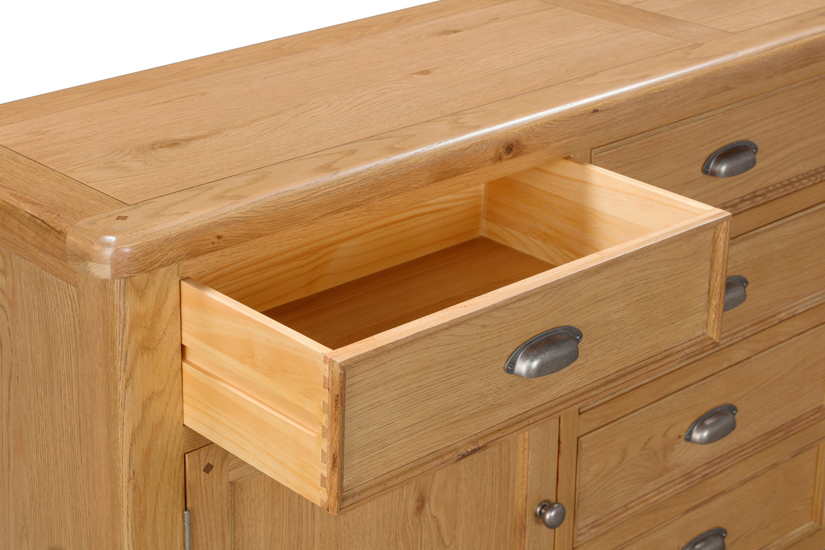 160-10 Kingsbury Oak Extra Large Sideboard