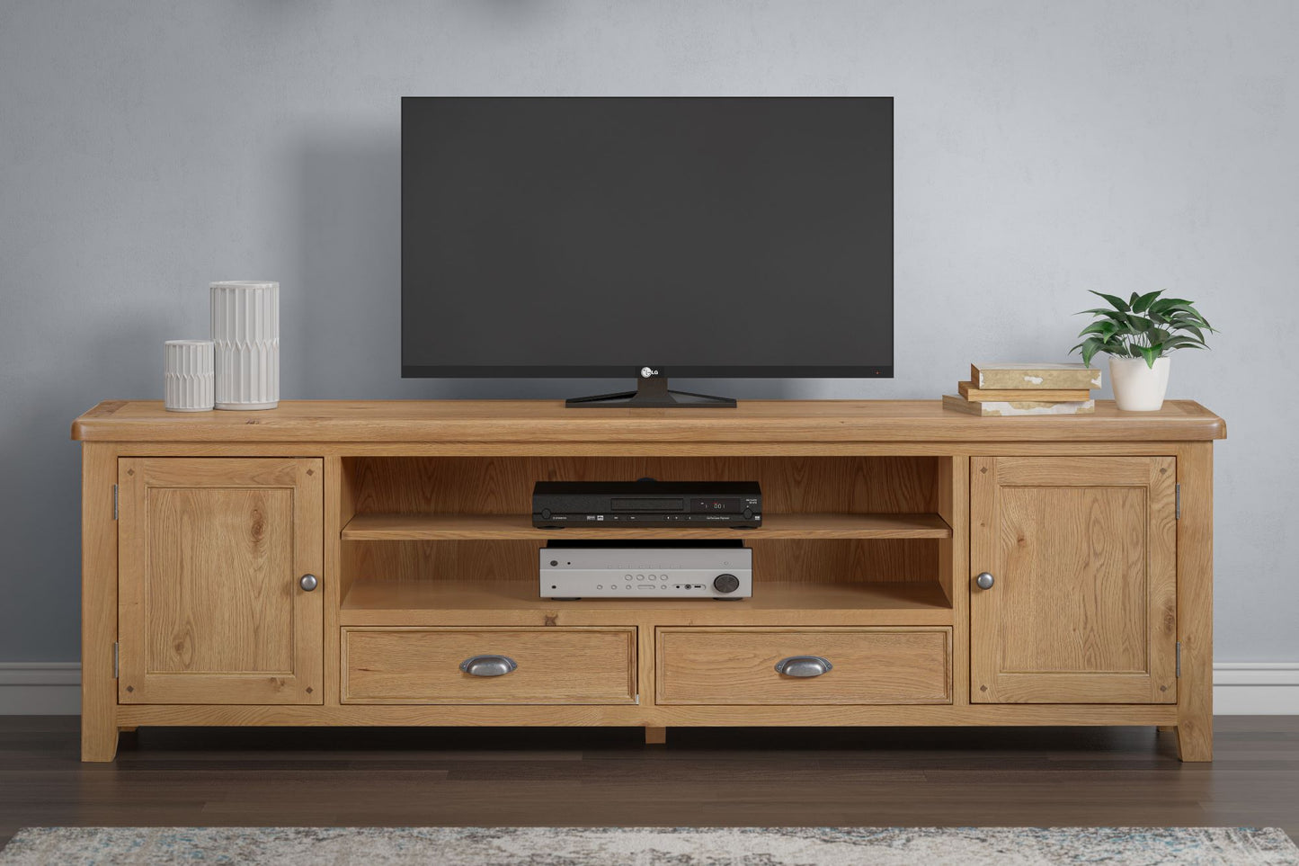 160-12 Kingsbury Oak Extra Large TV Unit (base only)