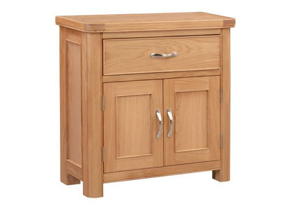 110-01 Chatsworth  Oak Compact Sideboard