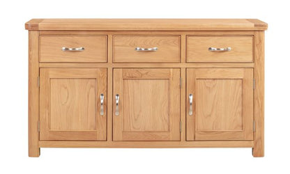 110-03 Chatsworth Oak 3 Door Sideboard