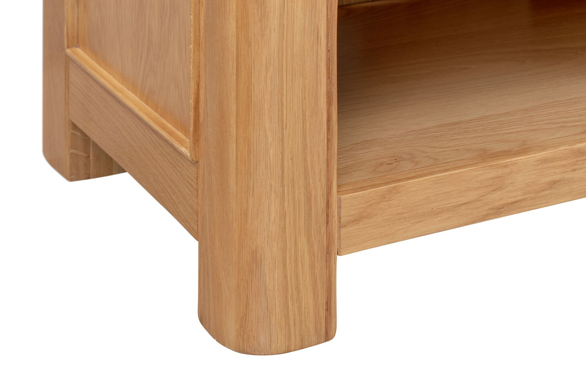 110-07 Chatsworth Oak Small TV Unit