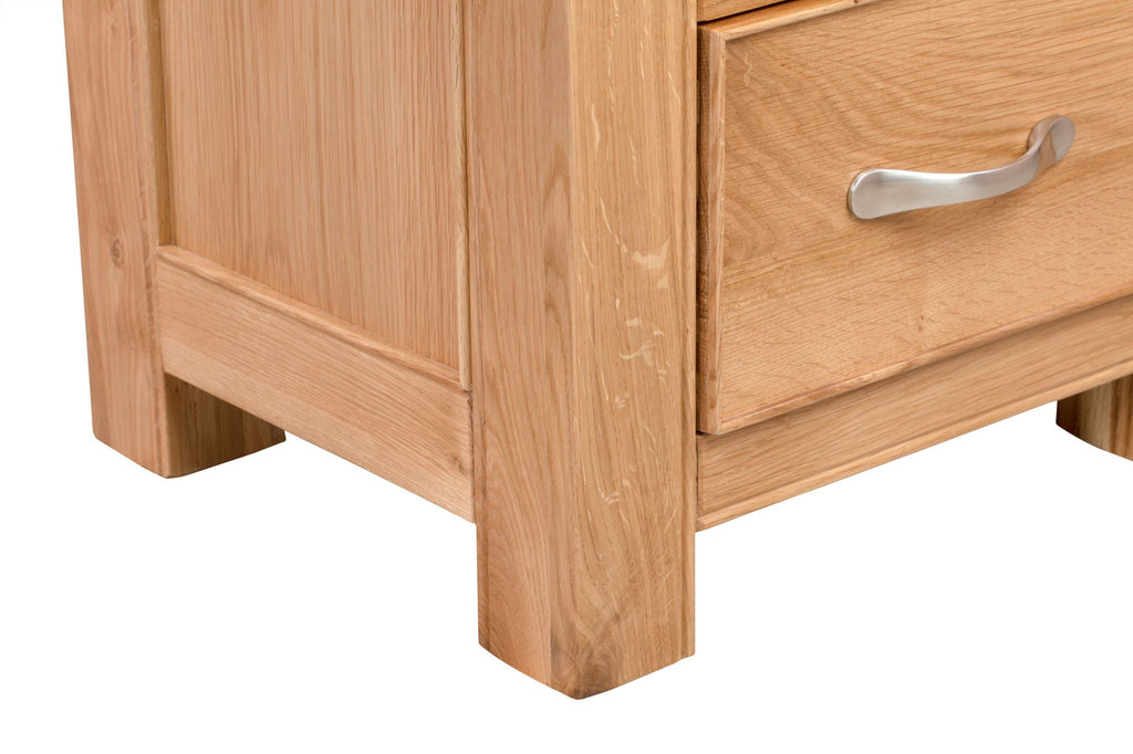 110-51 Chatsworth Oak Dressing Table Set