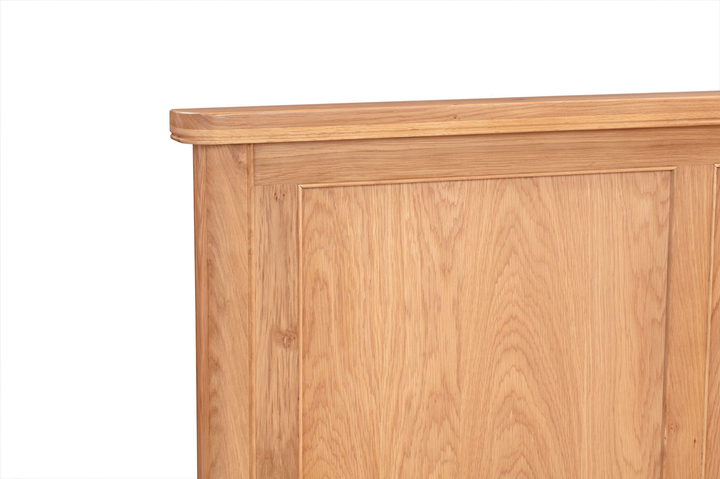 110-29b Chatsworth Oak 135cm Double Bed