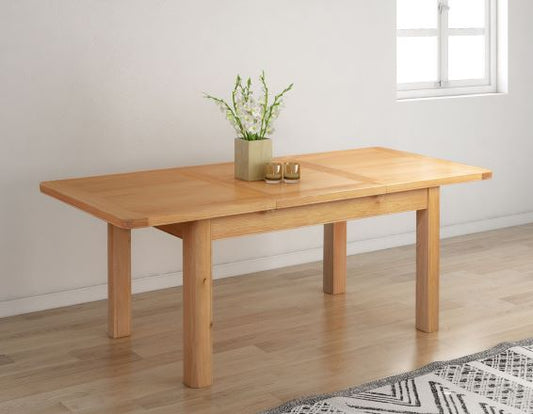 110-16 Chatsworth Oak 140/200cm Butterfly Ext Dining Table