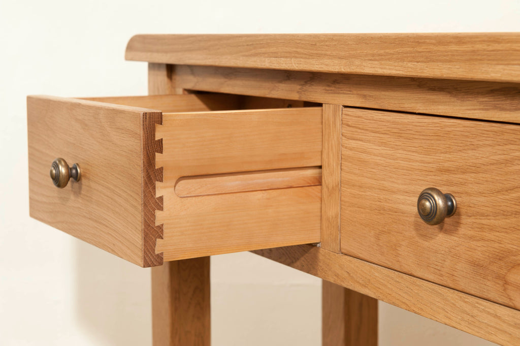 25-01 Shrewsbury Console Table with 2 Drawers
