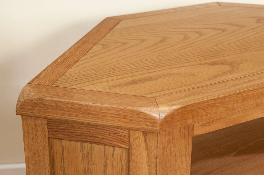 25-06 Shrewsbury Corner TV Unit