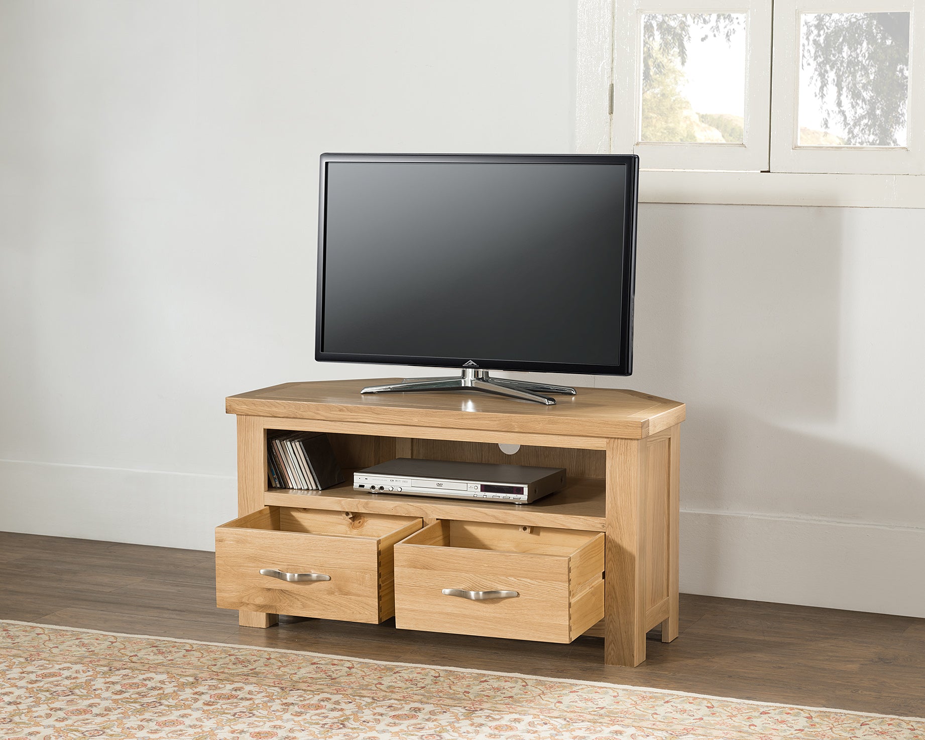 Valencia store tv stand