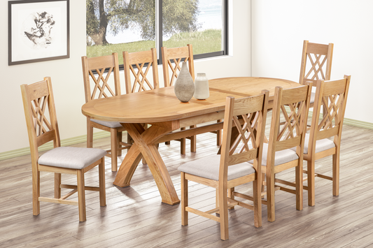 Chatsworth oak dining deals table